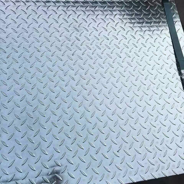 國(guó)耀宏業(yè)的鋼管產(chǎn)品有哪些服務(wù)？